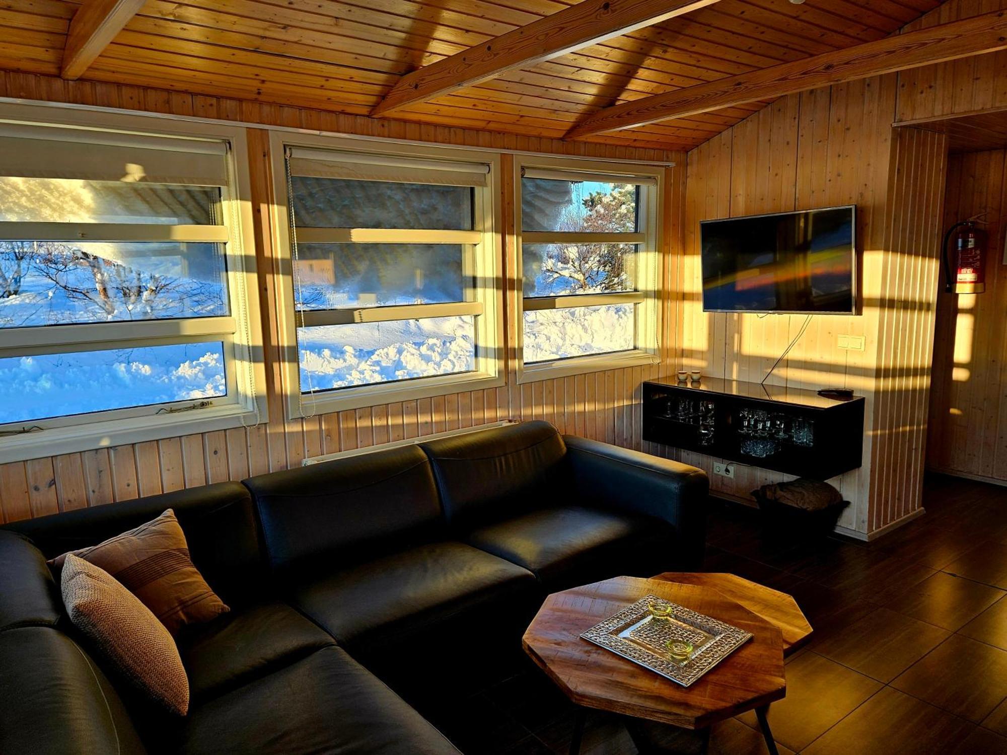 Aurora Vacation Homes Fagravik Akureyri Rum bild