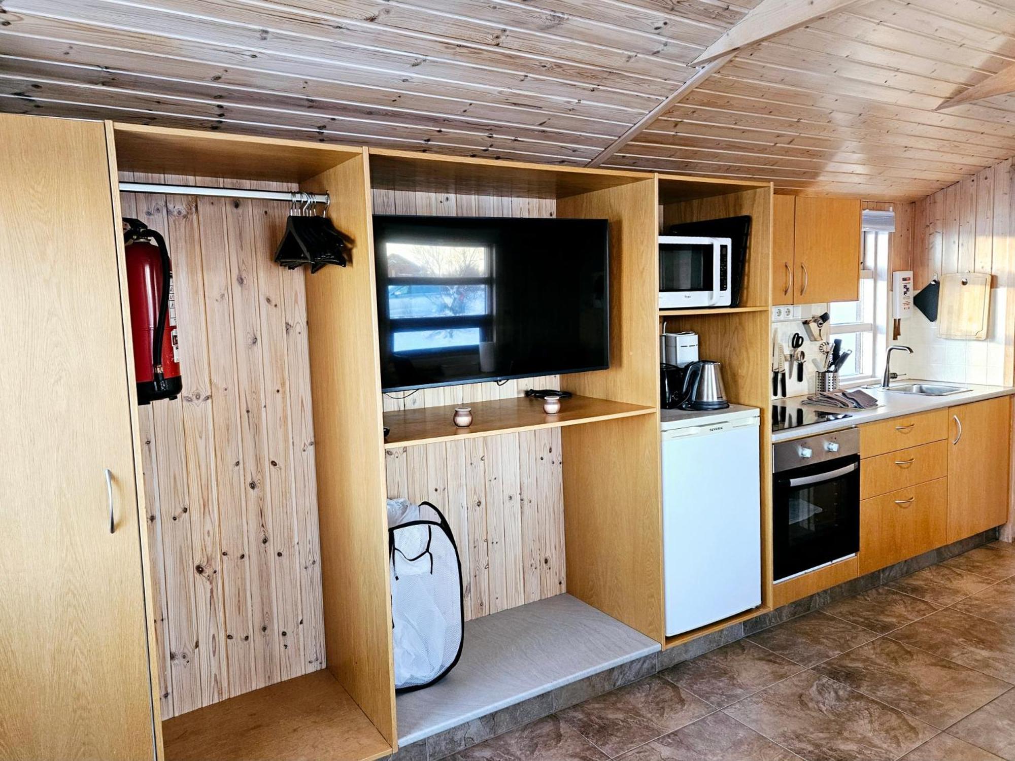 Aurora Vacation Homes Fagravik Akureyri Rum bild