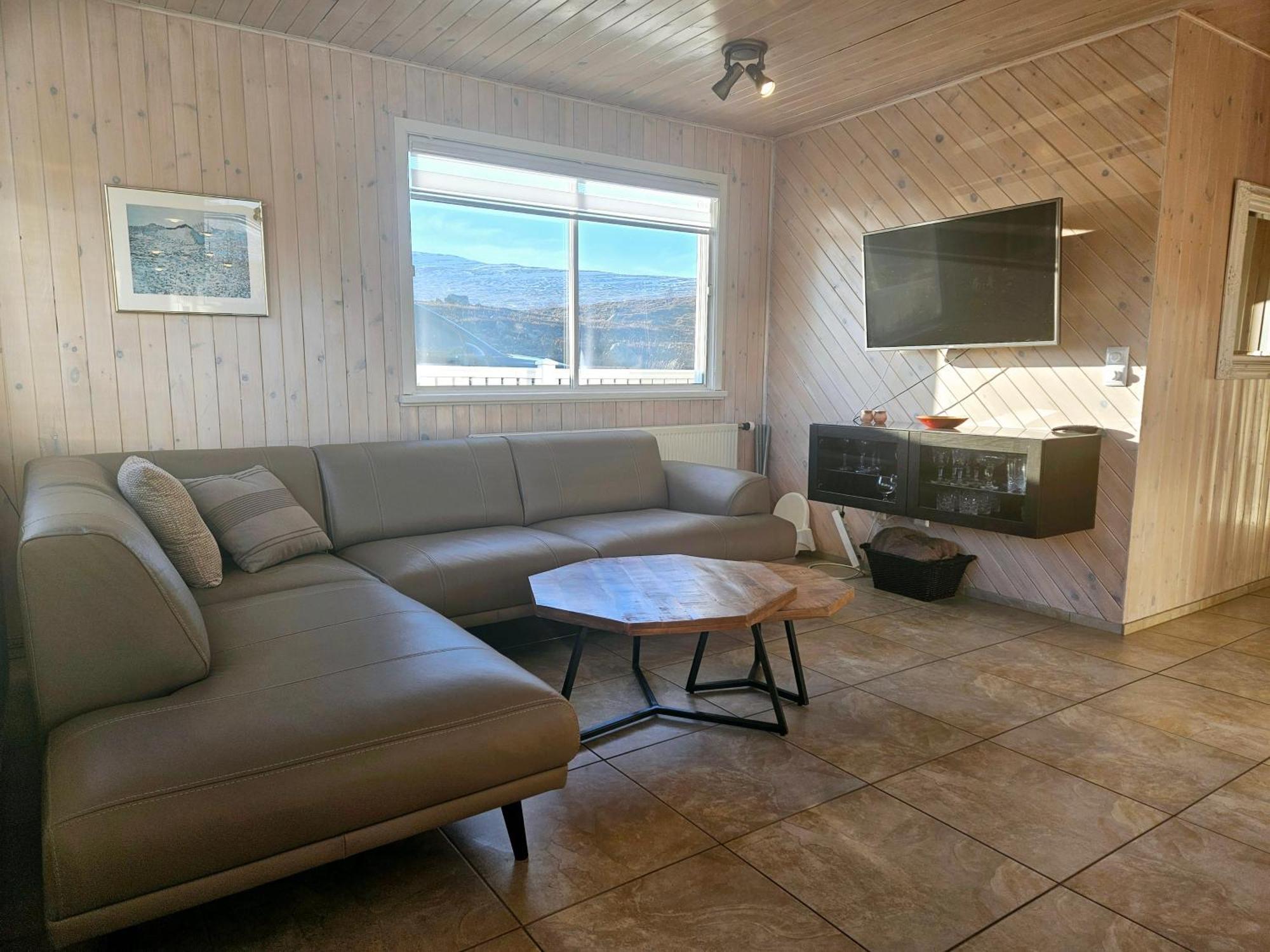 Aurora Vacation Homes Fagravik Akureyri Rum bild